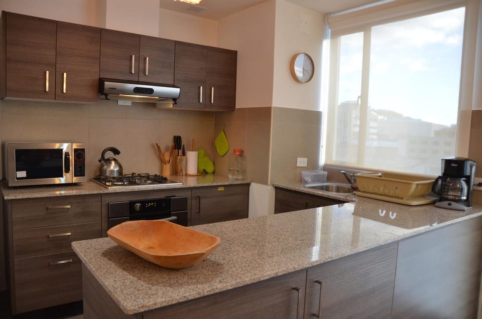 Coffee/tea facilities, Kitchen or kitchenette