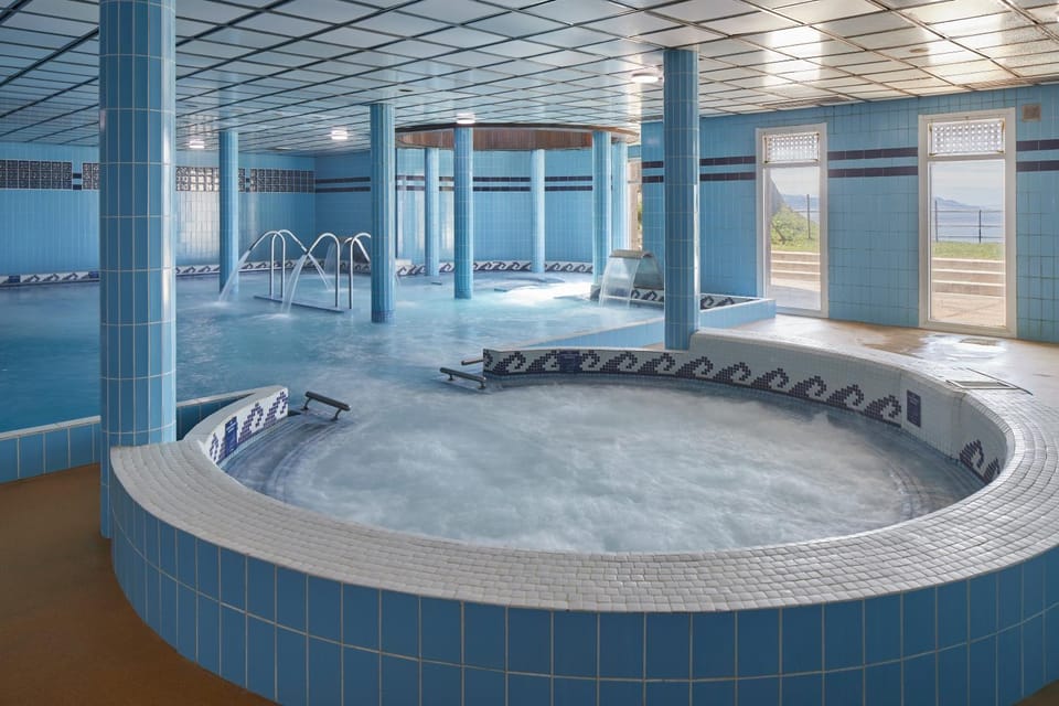 Hot Tub, Spa and wellness centre/facilities