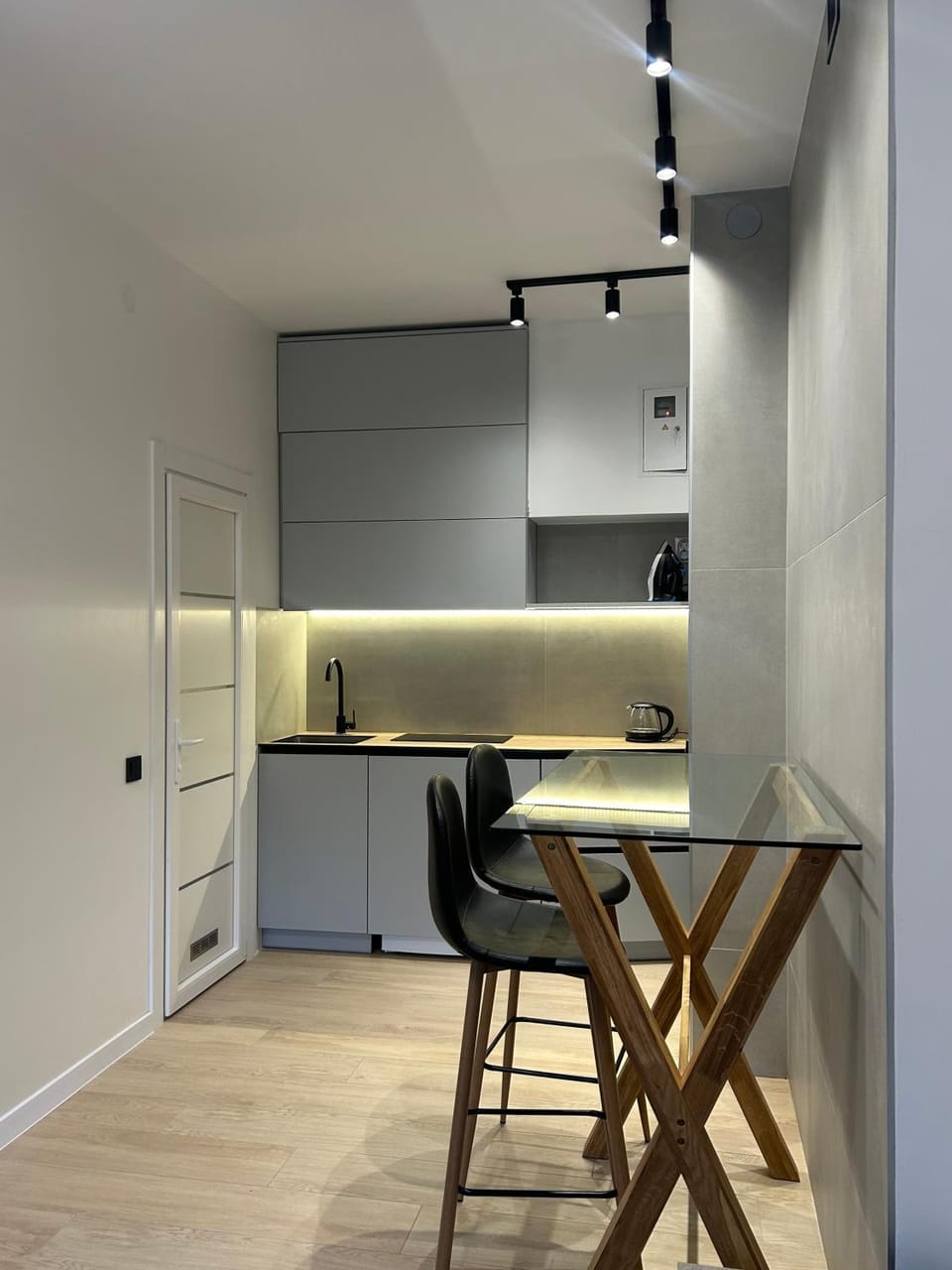 MIAMO apart Студія з терасою Снопківська Apartment in Lviv