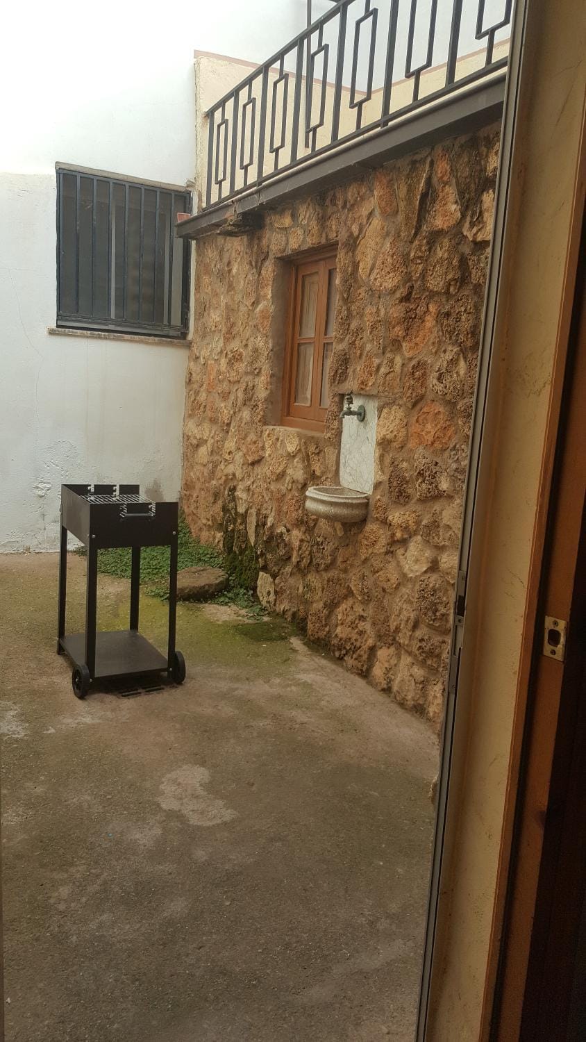 Property building, Steam room, Balcony/Terrace