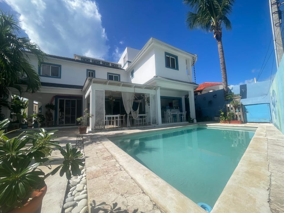 Patio, Swimming pool