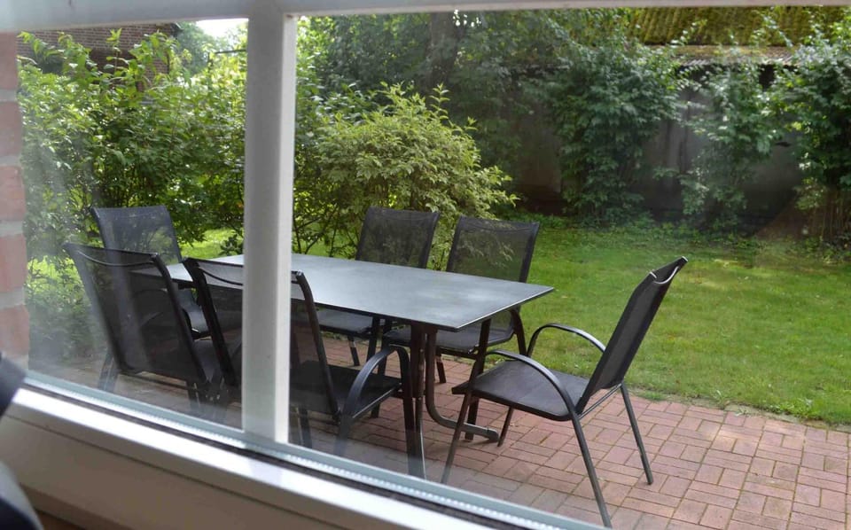 Balcony/Terrace, Internal: Not applicable to any particular room