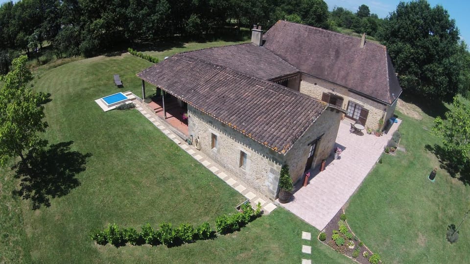 Bird's eye view, Swimming pool