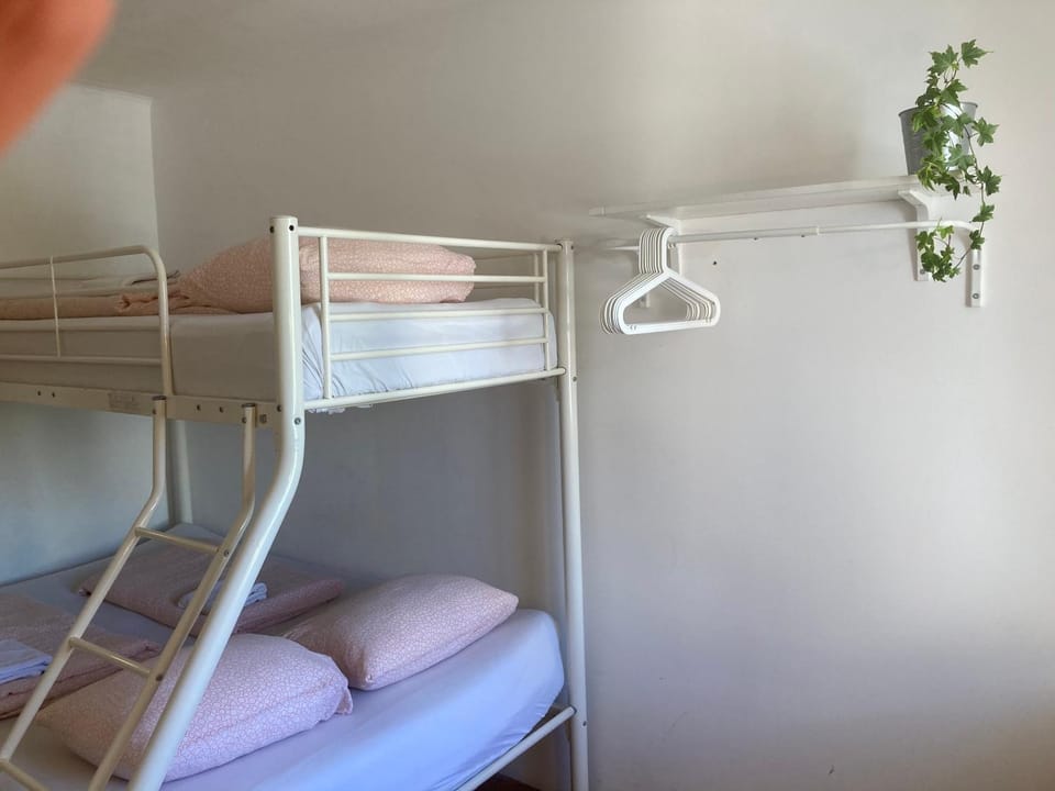 SISHAUS - Private Room Rental Hostel in Salzburg