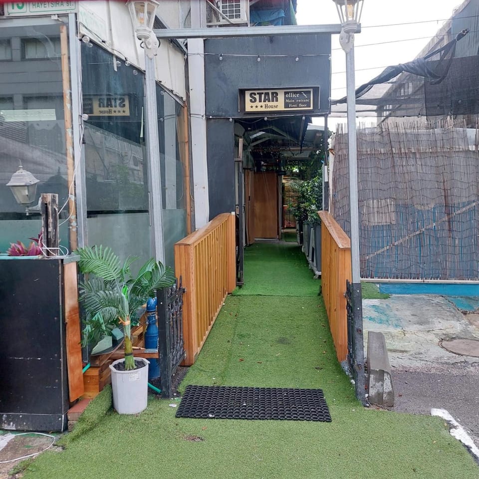 Star Guest- House Bed and Breakfast in Tel Aviv District