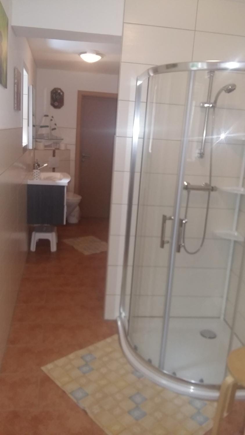 Bathroom, Photo of the whole room