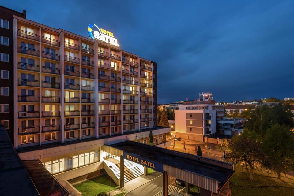 Property building, Night, City view