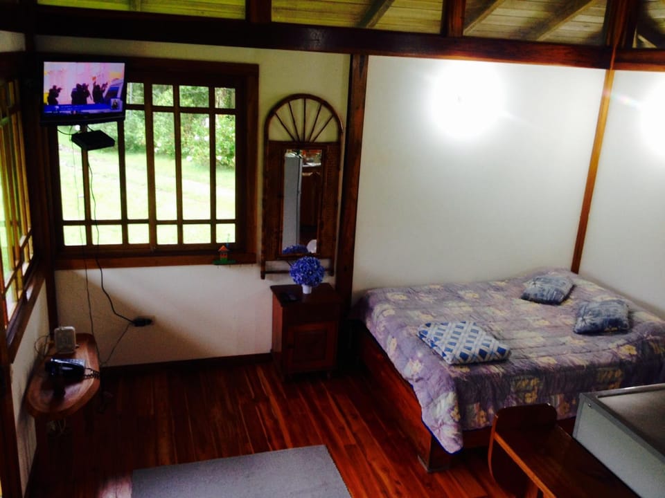 Lemon House Monteverde Nature lodge in Monteverde