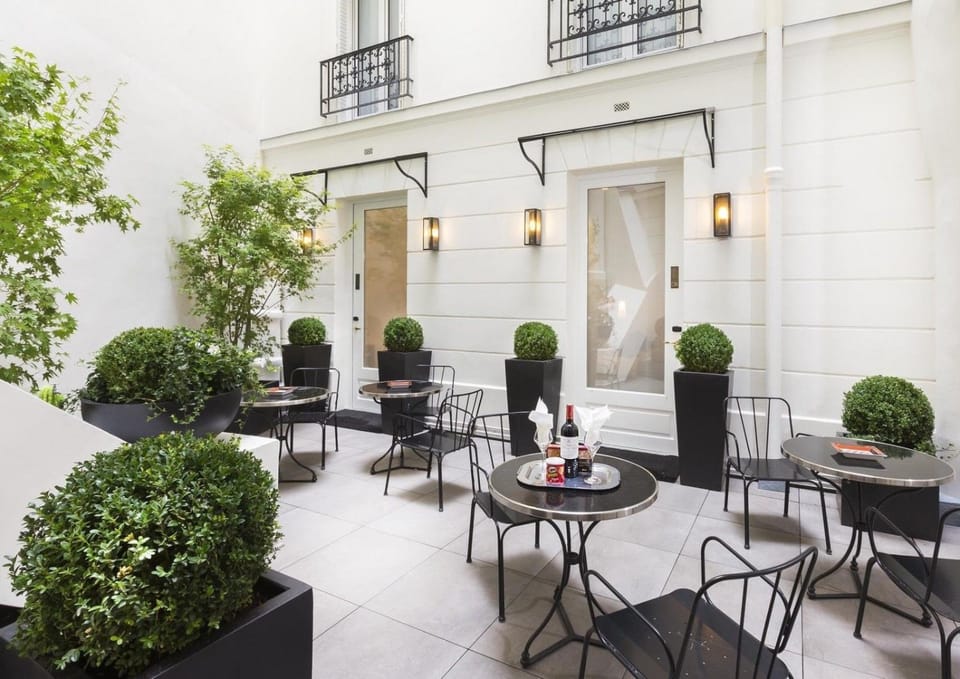 Patio, View (from property/room), Balcony/Terrace, Garden view, Inner courtyard view