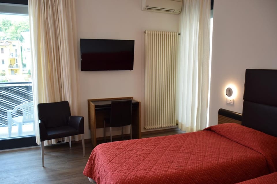 Albergo Valle d'Oro Hotel in Lombardy