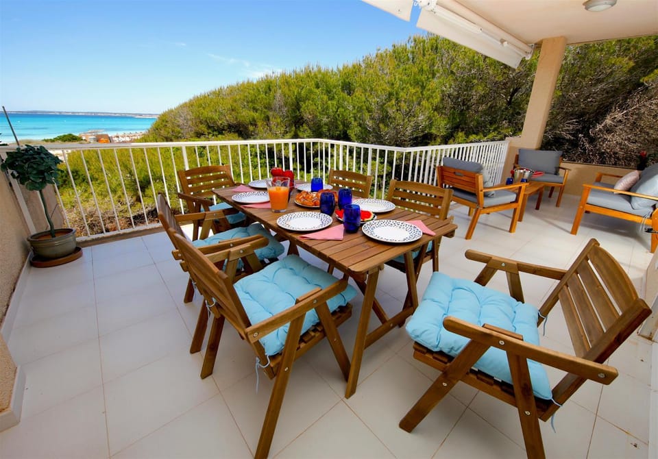 Day, Natural landscape, Balcony/Terrace, Seating area, Dining area, Sea view, Sea view