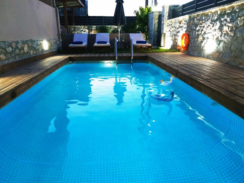 On site, Garden view, Mountain view, Pool view, Swimming pool, Swimming pool