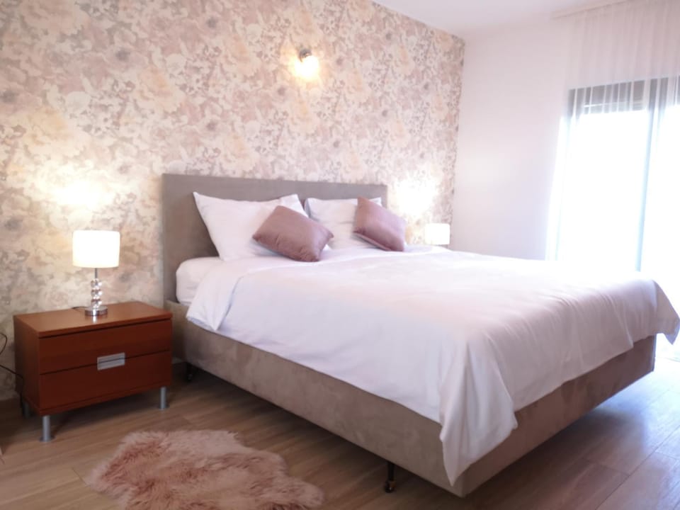 Villa Olivia - Beach & Pool Apartments near Split & Trogir Apartment in Šibenik-Knin County, Croatia