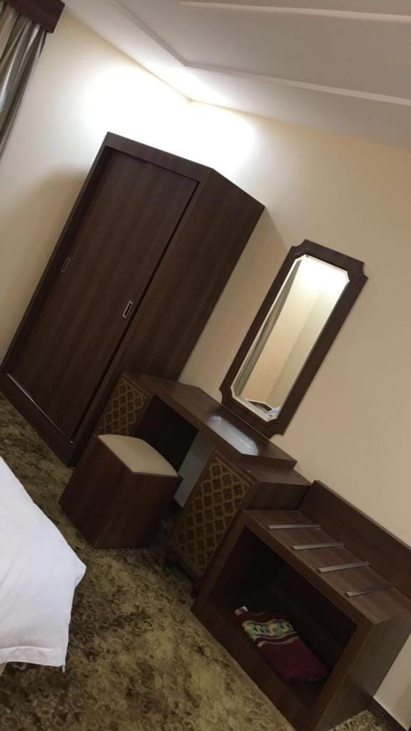 Photo of the whole room, Decorative detail, Bedroom