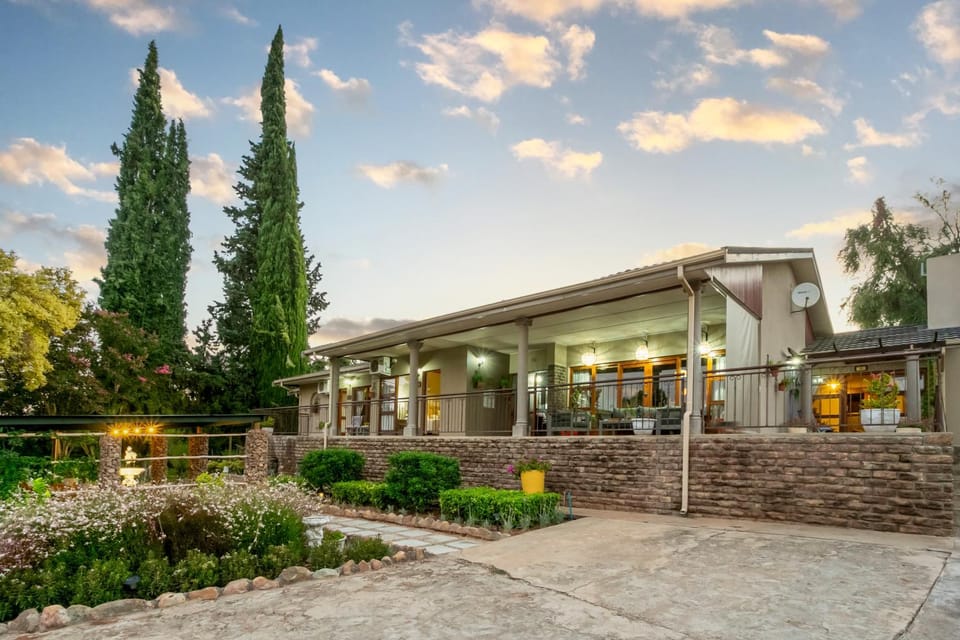 Property building, Garden