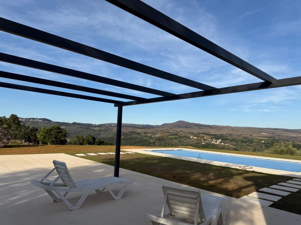 Quinta da Cabrida - Casa do Feitor - Douro House in Portugal