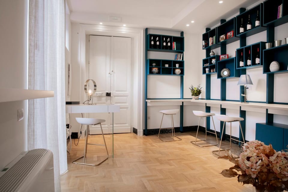 Lobby or reception, Lounge or bar