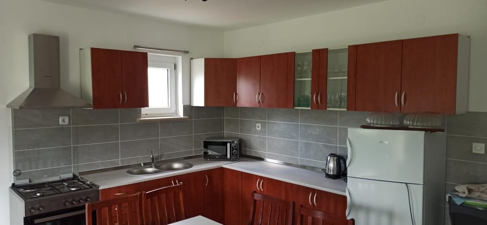 Property building, Kitchen or kitchenette, minibar, pet friendly, toaster, kitchen