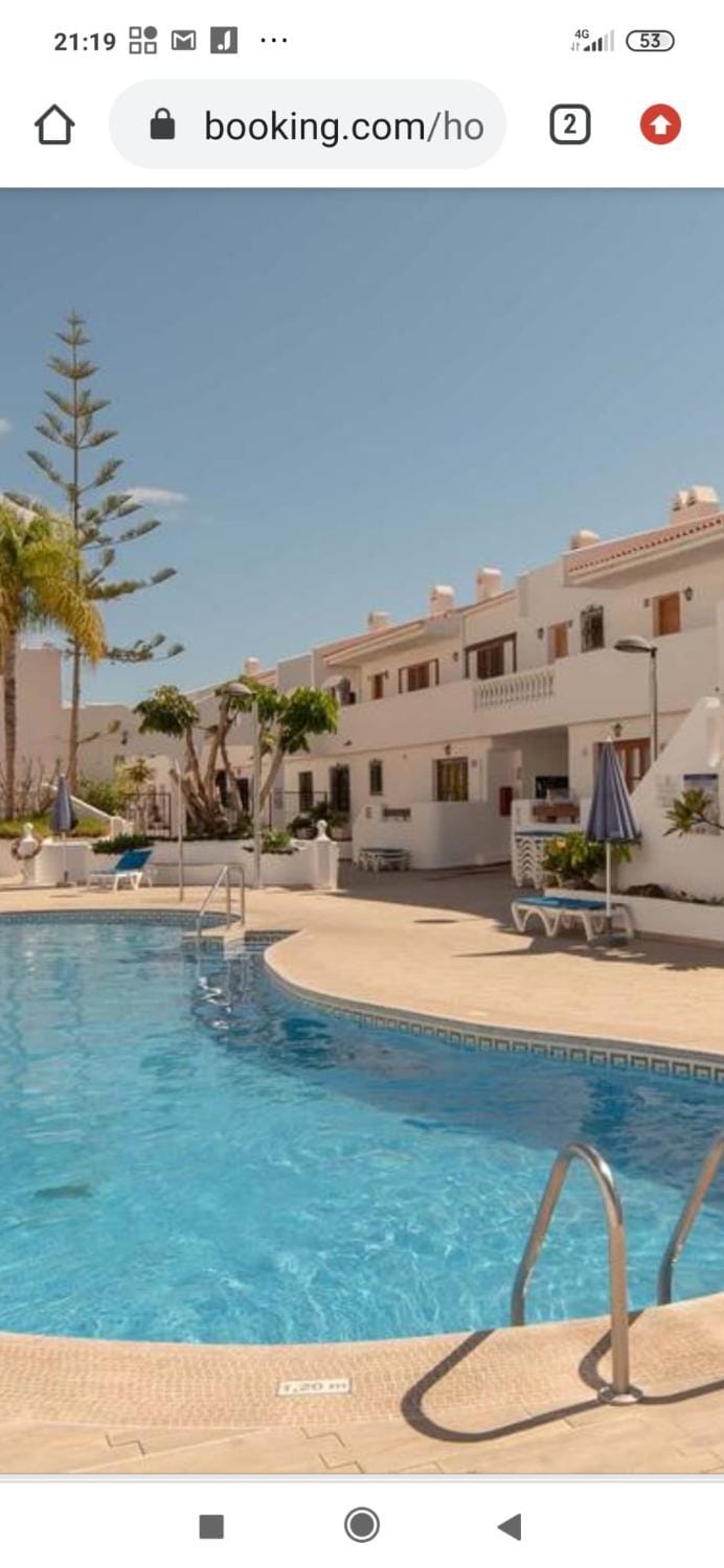Blue Island House on the hill, with heated pool Apartment in Los Cristianos