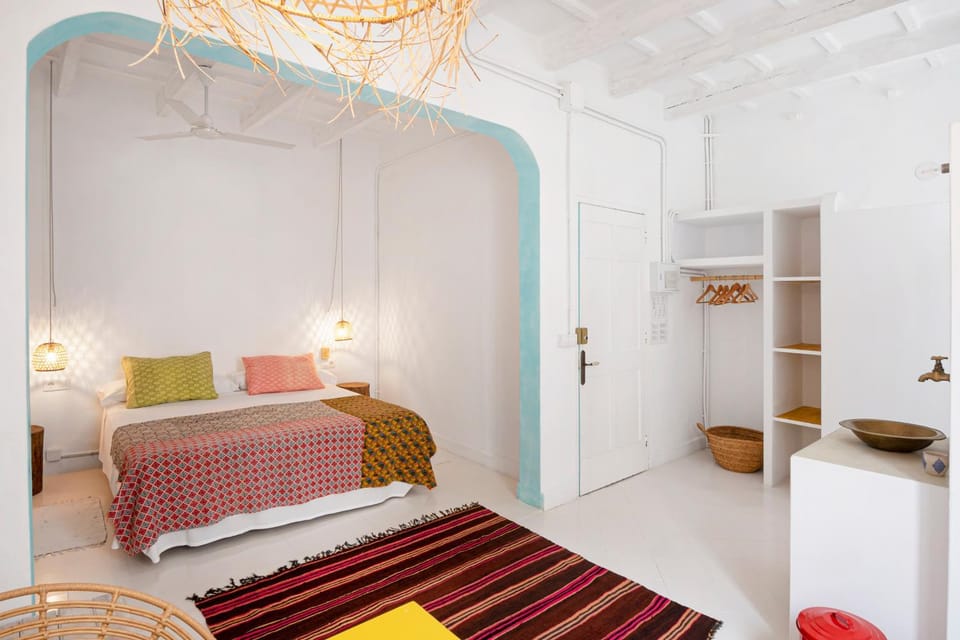 Bed, Photo of the whole room, Bedroom, wardrobe