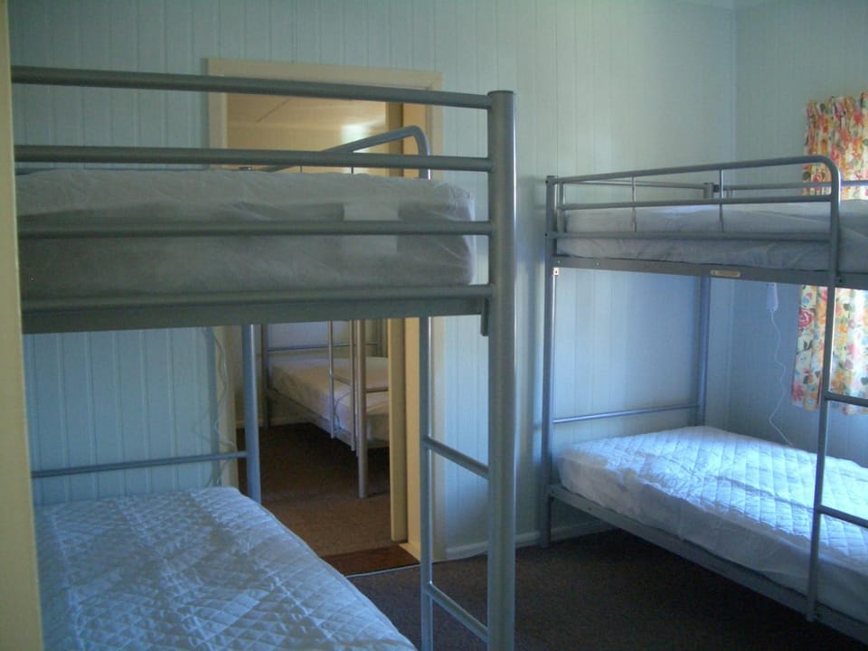 bunk bed