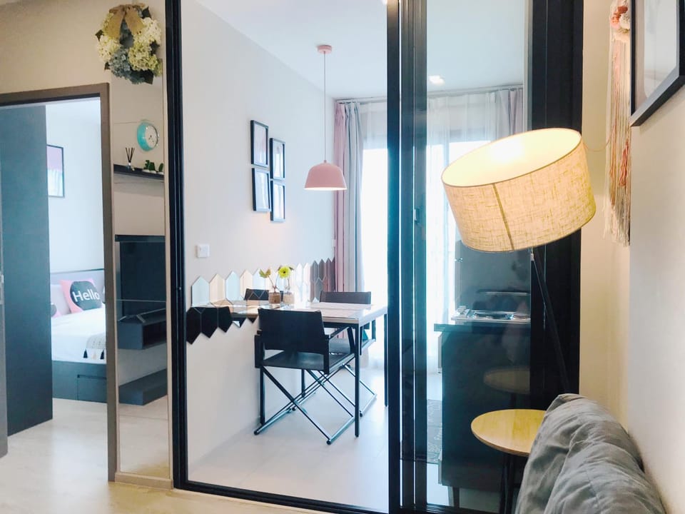 The Base HighFL Seaview Apartment in Pattaya City