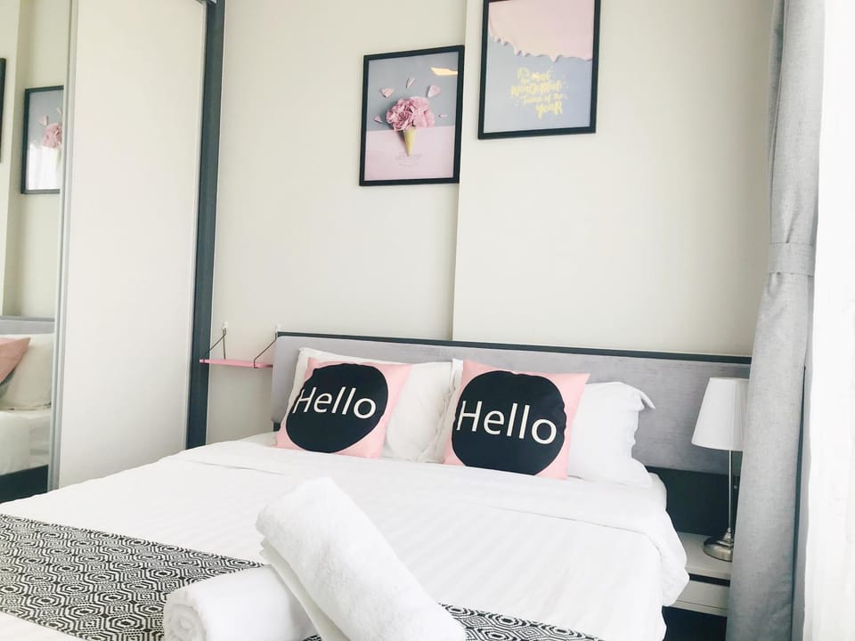 The Base HighFL Seaview Apartment in Pattaya City