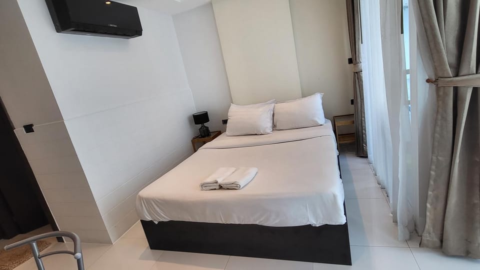 Serenity Condo Wongamat by Patsamon Apartment in Pattaya City
