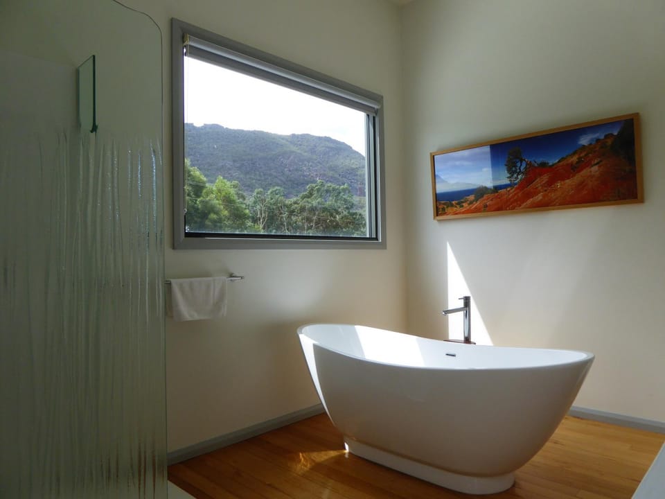 Bathroom, Bath