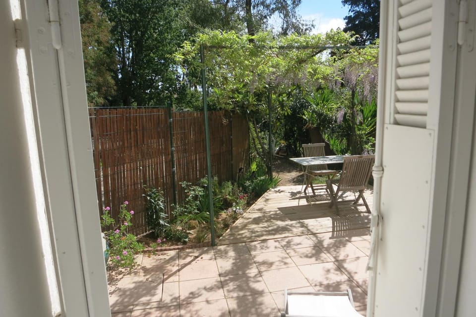 Villa les Lys Bed and Breakfast in La Seyne-sur-Mer