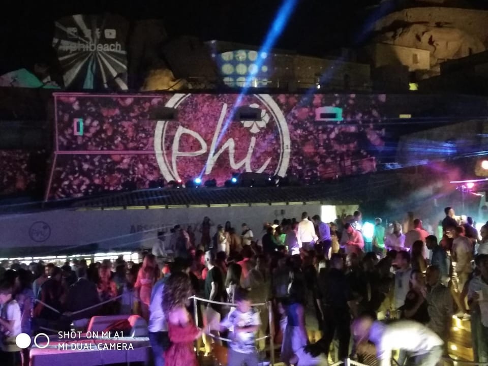 Nightclub / DJ, Evening entertainment