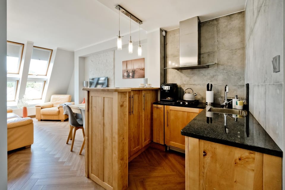 Coffee/tea facilities, Kitchen or kitchenette