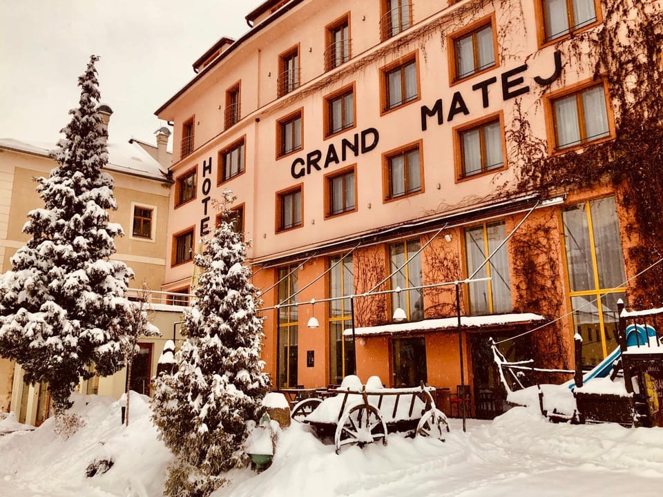 Property building, Winter