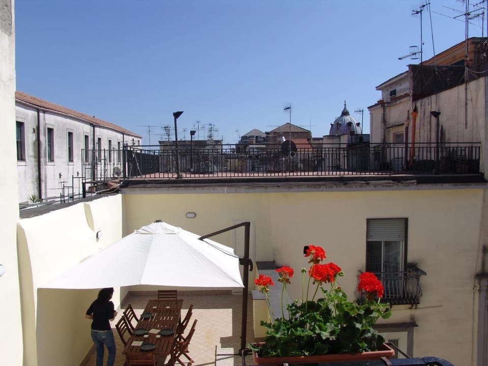 View (from property/room), Balcony/Terrace, City view, Garden view, Landmark view