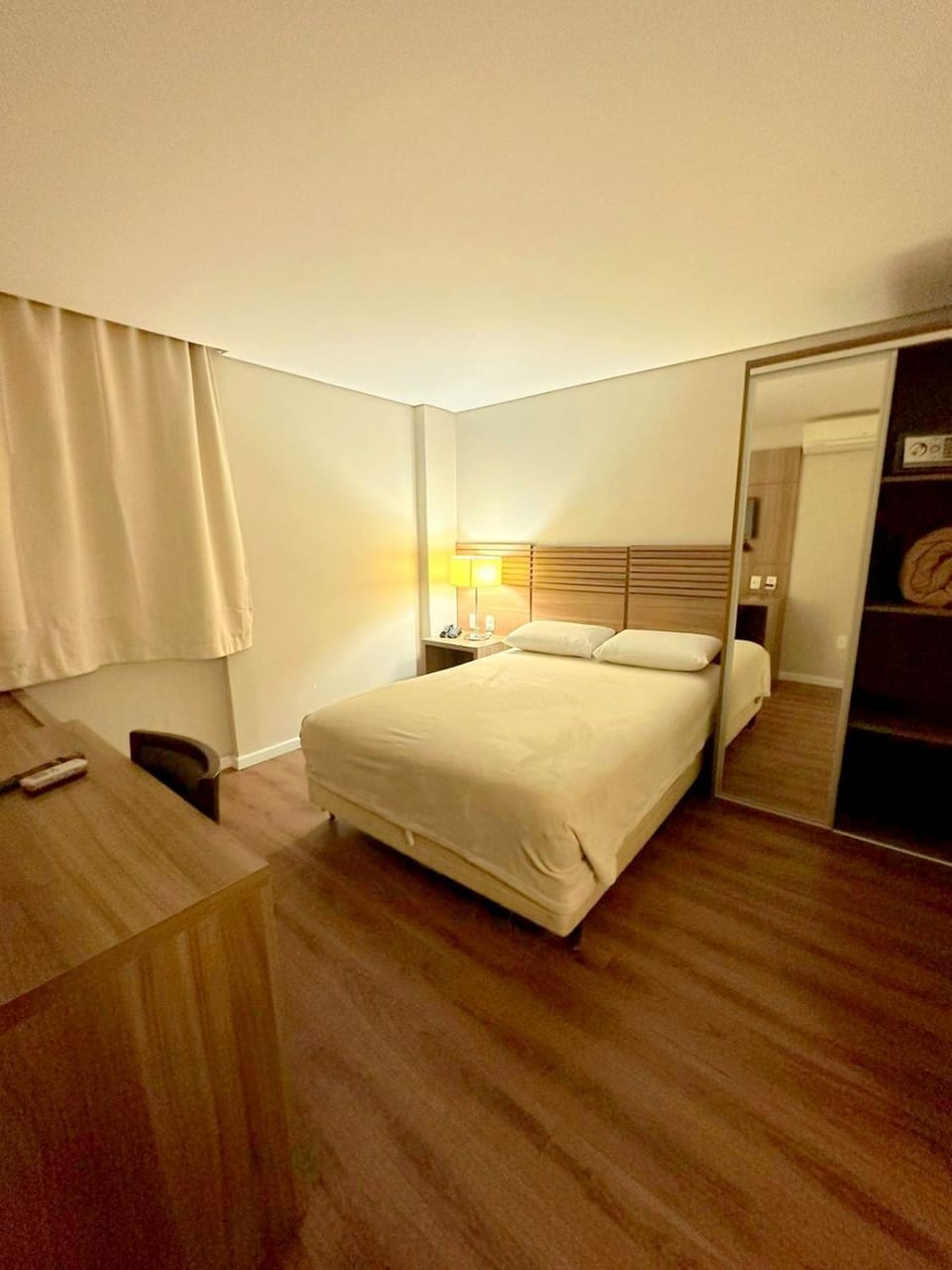 Bed, Photo of the whole room, Bedroom, wardrobe