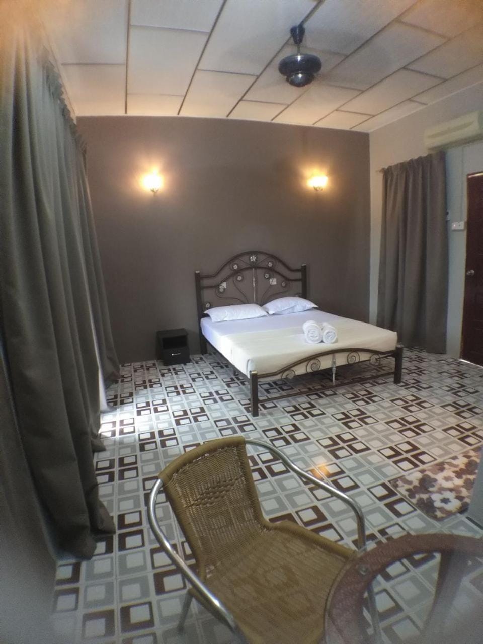 Hana Guesthouse Bed and Breakfast in Terengganu, Malaysia