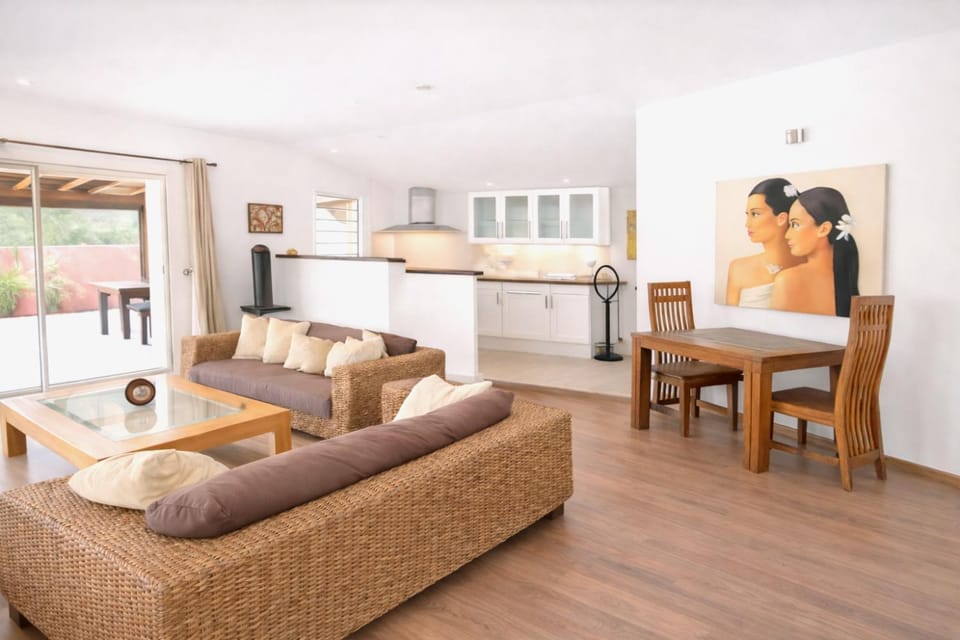 PISCINE CHAUFFEE Villa CINTA classée à 100 m de la plage Villa in Saint-Paul