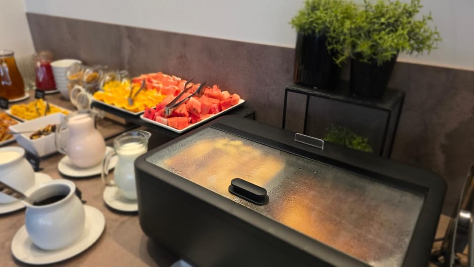 Restaurant/places to eat, Breakfast