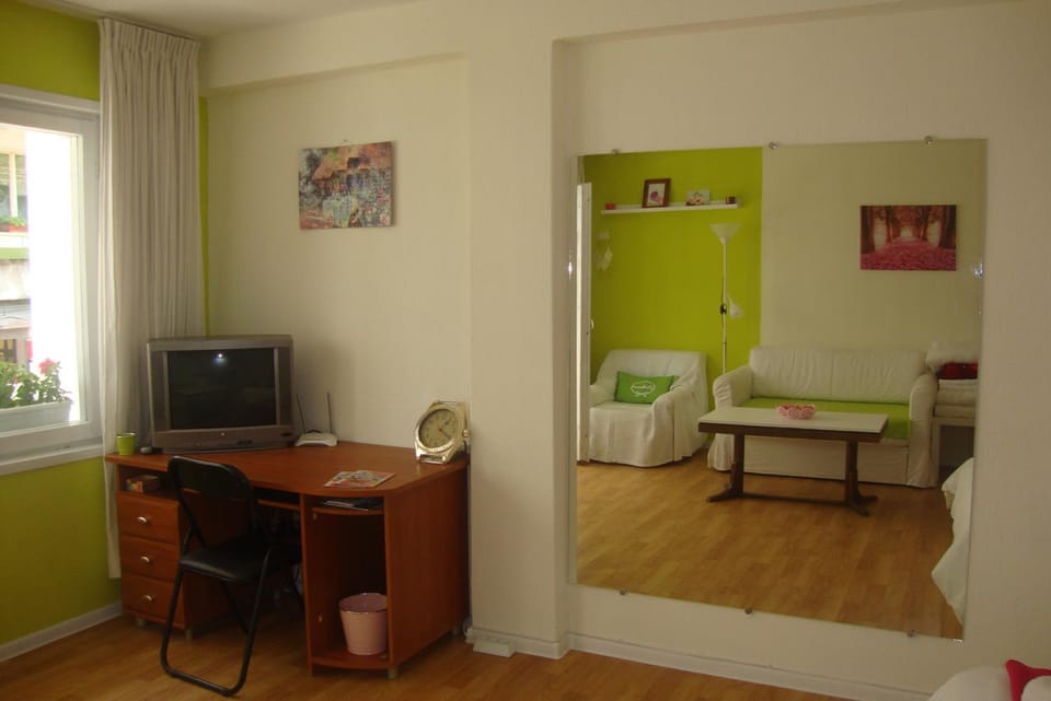 Guest Rooms Colours Hostel in Stara Zagora, Bulgaria