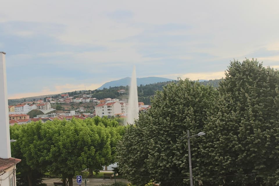 Balcony/Terrace, Garden view, Landmark view