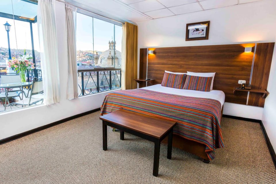 Bed, Other, Photo of the whole room, Bedroom