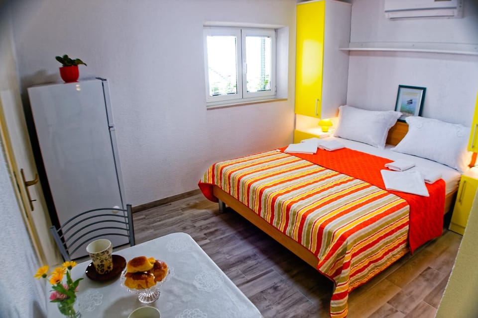 Studio Apartman Papić Apartment in Split-Dalmatia County
