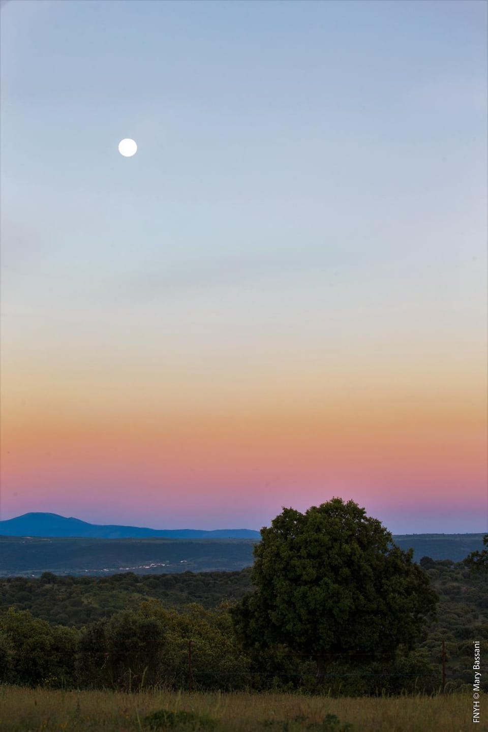 On site, Landmark view, Mountain view, Sunset