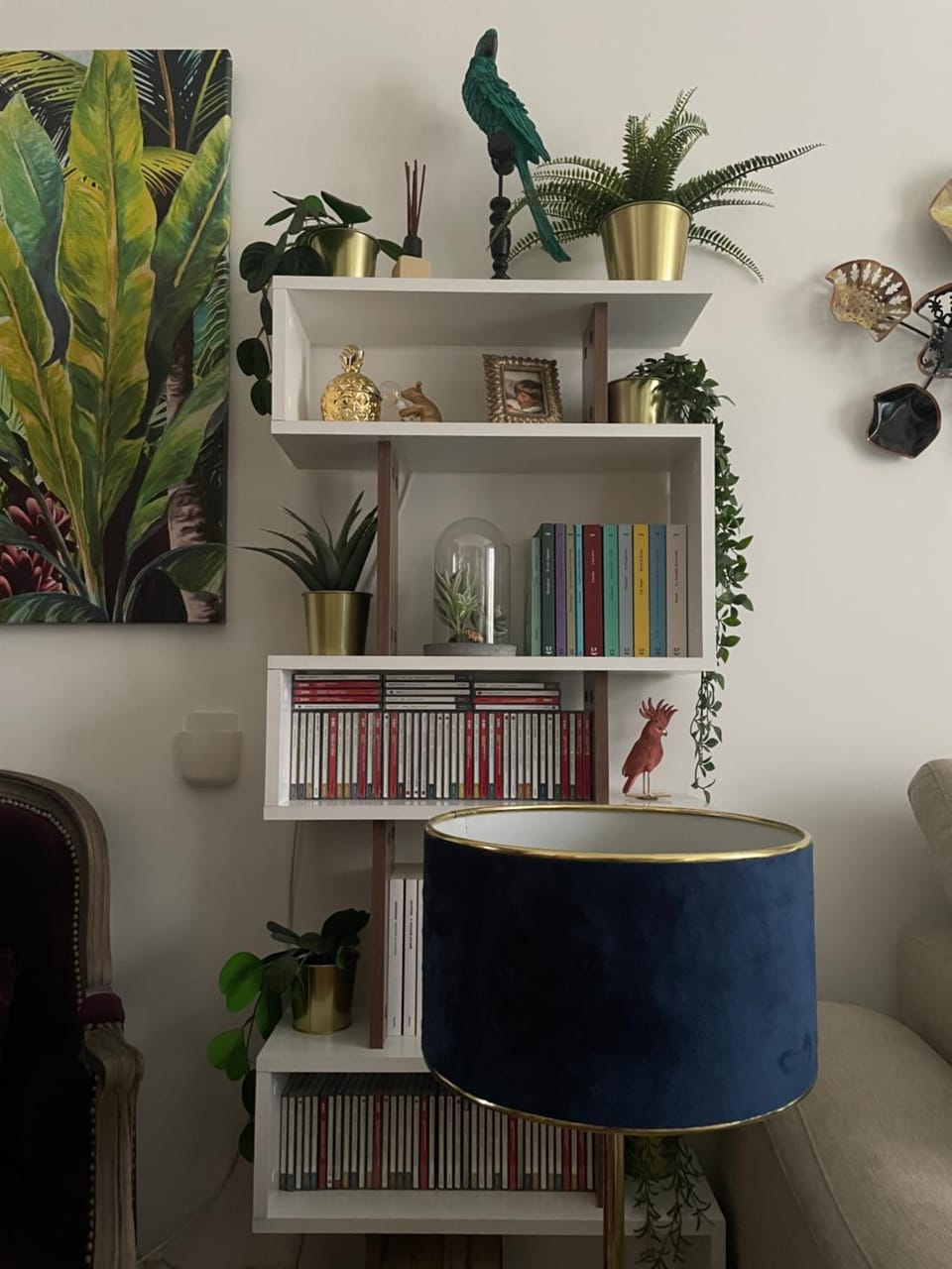 Living room, Decorative detail
