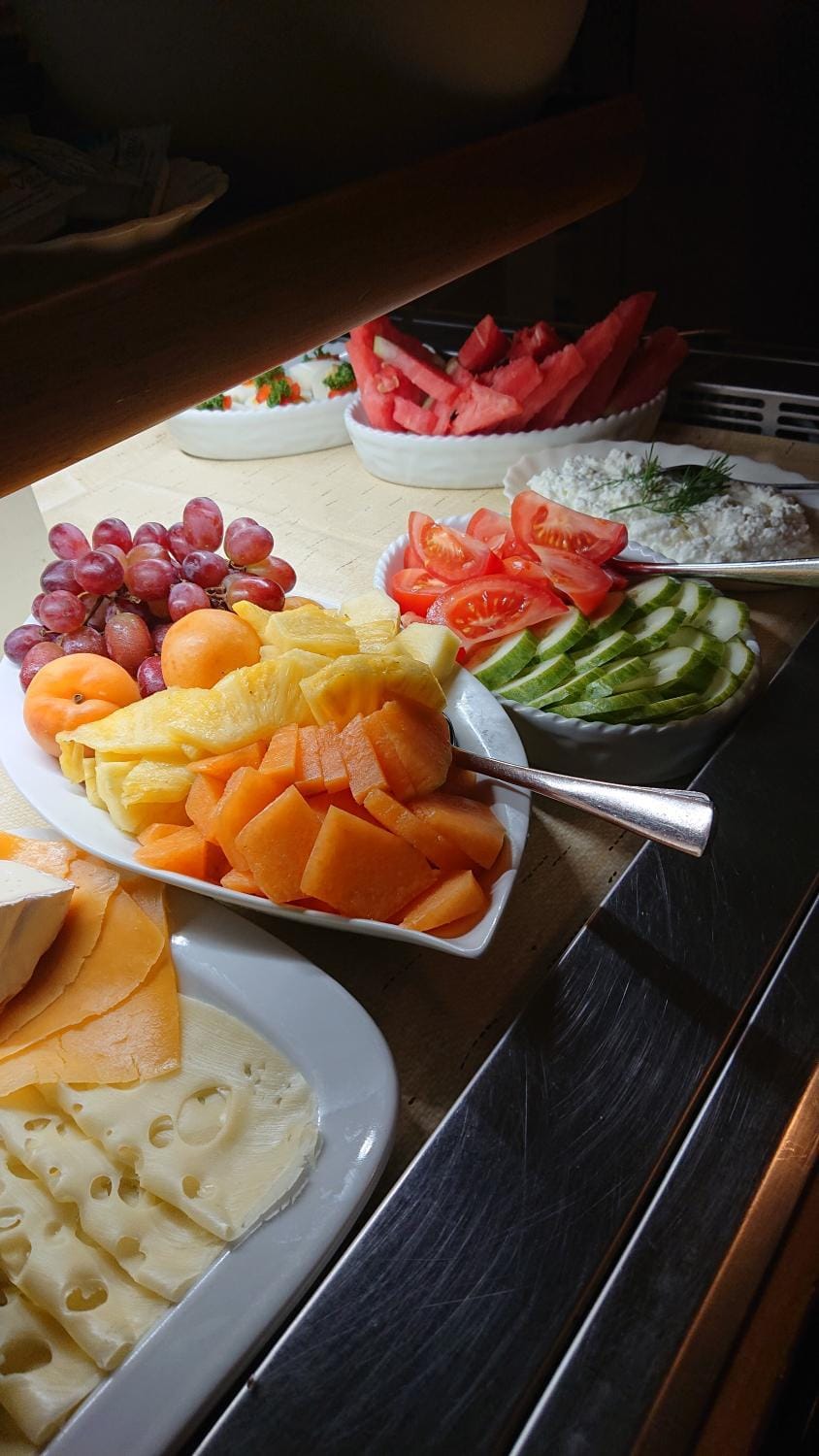 Breakfast, Continental breakfast, Buffet breakfast