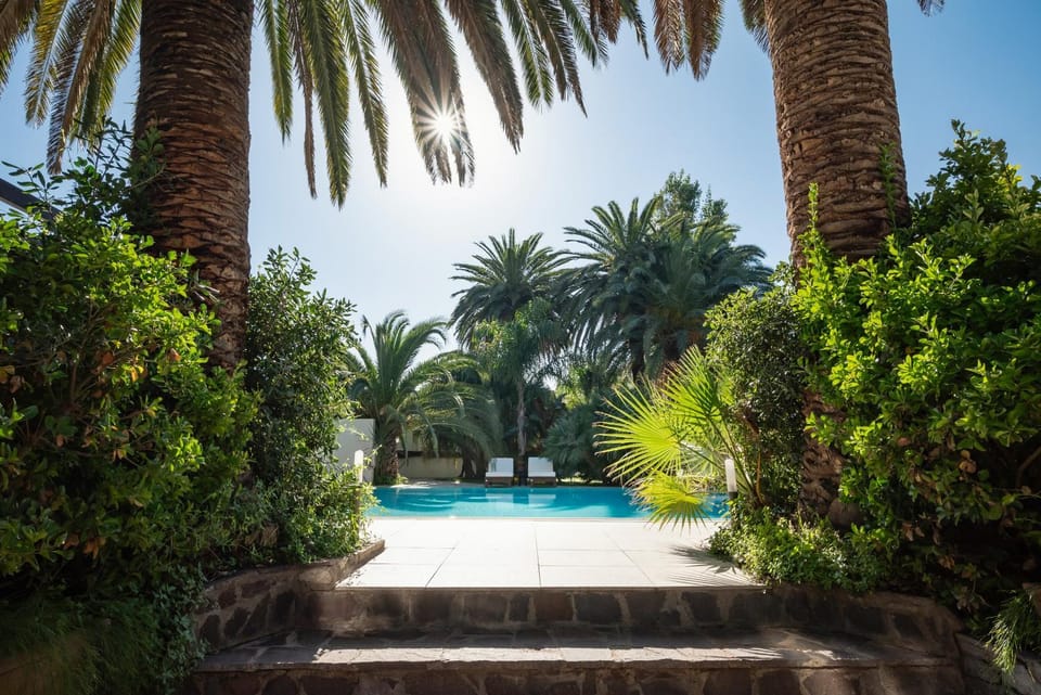 Garden, Swimming pool