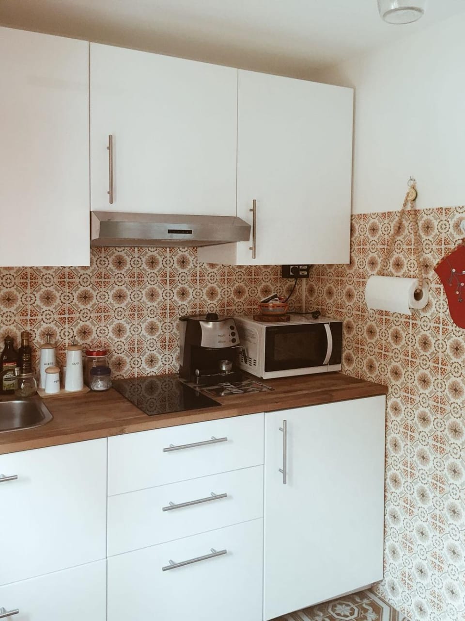 Kitchen or kitchenette, Breakfast