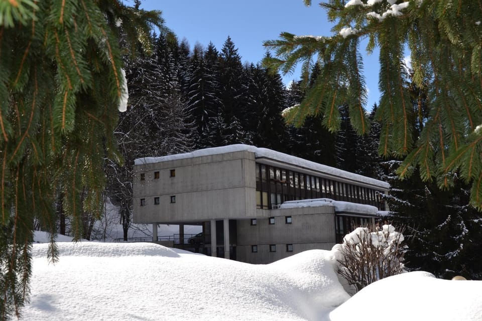 Property building, Winter