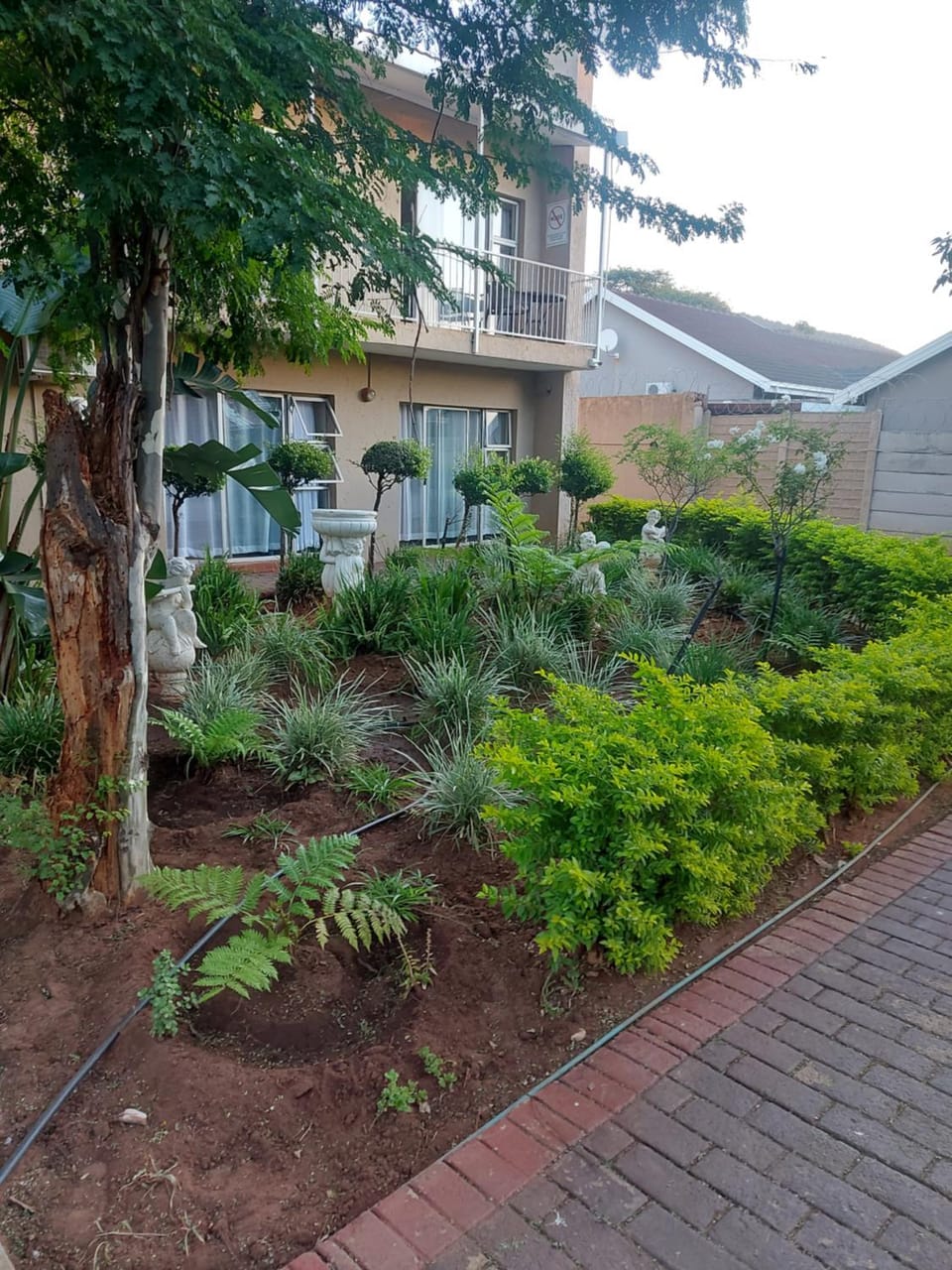 Property building, Garden, Garden view