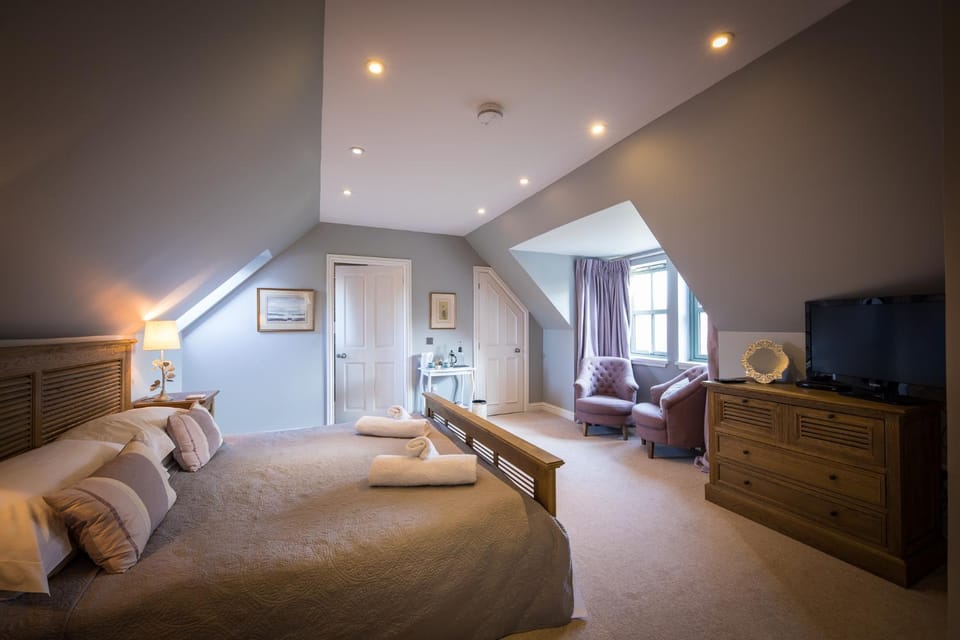 Photo of the whole room